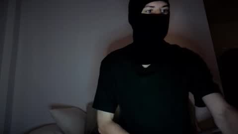 whispero_o online show from 11-04-25, 04:11