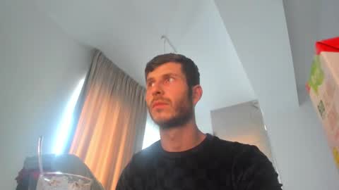 Michael online show from 09-22-25, 01:35