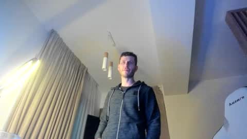 Michael online show from 03-09-26, 04:22