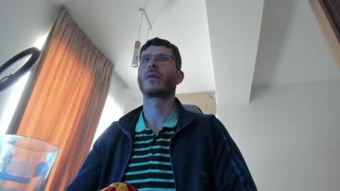 Snapshot of whisperoflust chatting on 05-05-26, 09:06 Michael online show from 05-05-26, 09:06