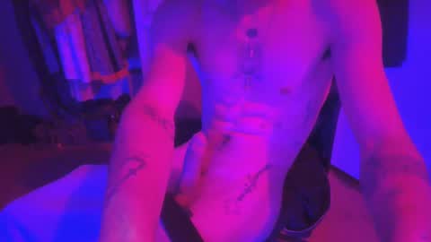 Snapshot of whispersonhickory chatting on 12-19-24, 10:56 whispersonhickory online show from 12-19-24, 10:56