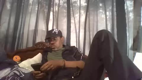 whisperw online show from 04-07-26, 08:42