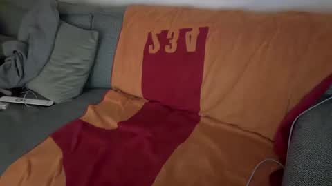 white_bubble online show from 03-07-25, 06:54