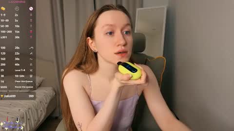Snapshot of white_bueno chatting on 06-20-26, 05:43 white_bueno online show from 06-20-26, 05:43