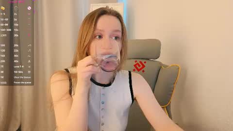 Snapshot of white_bueno chatting on 07-09-26, 05:22 white_bueno online show from 07-09-26, 05:22