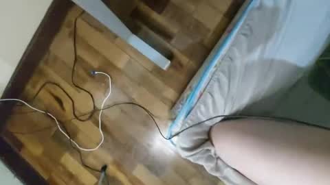 Snapshot of white_bunny69 chatting on 12-19-24, 01:07 White Bunny online show from 12-19-24, 01:07