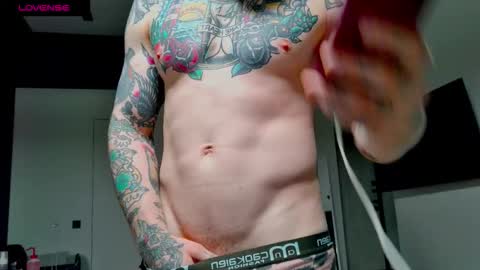 Max online show from 09-29-25, 02:38