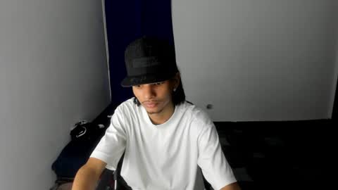 white online show from 07-22-26, 12:02