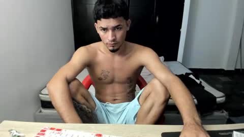 white online show from 07-25-26, 11:46