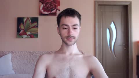 Snapshot of white_sport chatting on 06-26-26, 03:05 Tom online show from 06-26-26, 03:05