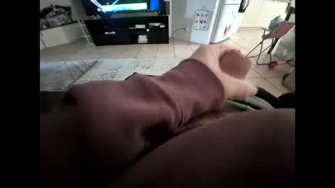 whiteboi9284 online show from 09-16-25, 04:02