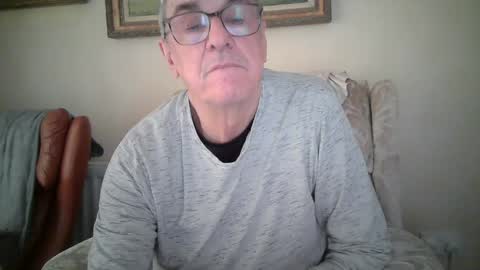 Snapshot of whitebriefs009 chatting on 05-14-26, 09:38 whitebriefs009 online show from 05-14-26, 09:38