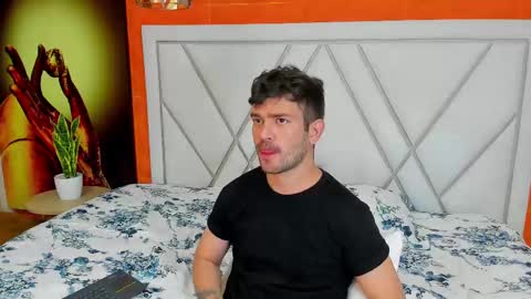 Dylan white online show from 02-24-25, 06:26