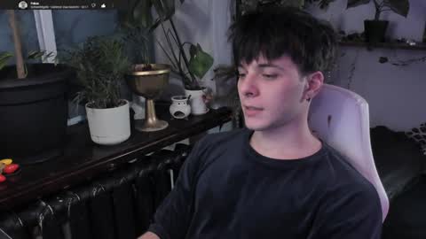 Snapshot of whiteegrimm chatting on 01-26-25, 05:23 Gus online show from 01-26-25, 05:23