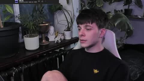 Snapshot of whiteegrimm chatting on 02-28-25, 07:03 Gus online show from 02-28-25, 07:03