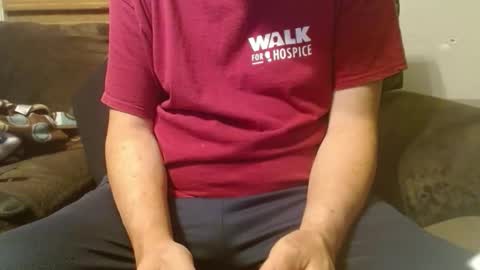 Snapshot of whitemi72975 chatting on 09-25-25, 02:04 Whitey online show from 09-25-25, 02:04