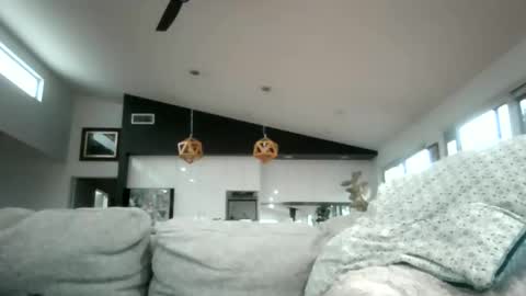 whitepantyman1973 online show from 05-17-26, 09:44