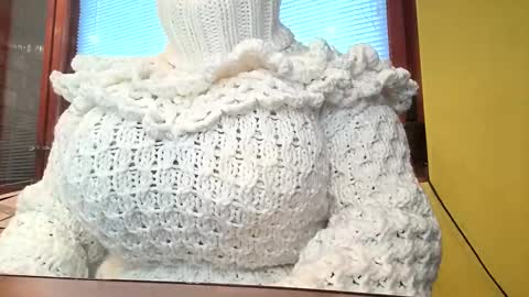 whitesweater online show from 10-06-25, 06:11