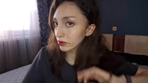 Snapshot of whitleyscianna chatting on 05-08-26, 03:28 Cindy online show from 05-08-26, 03:28