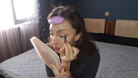 Snapshot of whitleyscianna chatting on 05-10-26, 03:06 Cindy online show from 05-10-26, 03:06