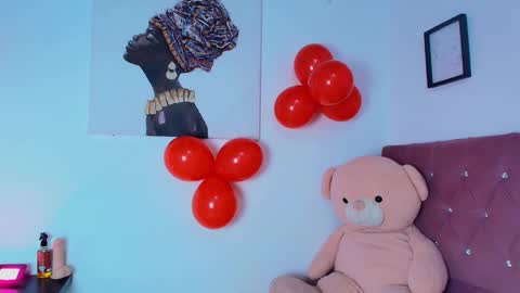 Snapshot of whitney_brown_ chatting on 02-15-26, 01:20 Whitney online show from 02-15-26, 01:20