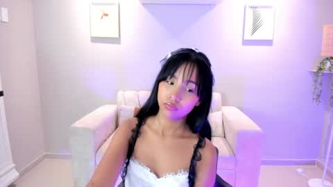 whitney online show from 07-18-26, 09:18