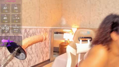 Snapshot of whitneybrown_ chatting on 12-02-25, 01:44 Whitney online show from 12-02-25, 01:44