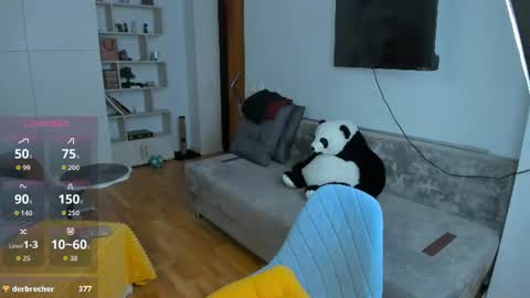 Snapshot of whitneypunnch chatting on 07-30-26, 02:49 whitneypunnch online show from 07-30-26, 02:49