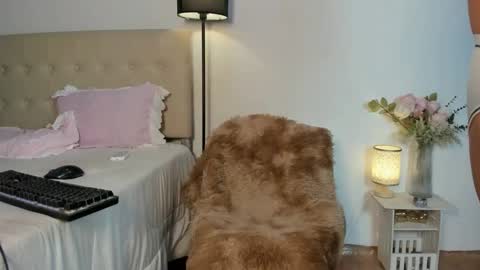 Arra Brown online show from 02-06-26, 11:35