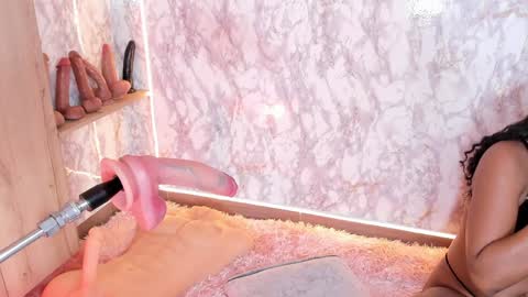 whitneyyfox online show from 01-15-25, 10:24