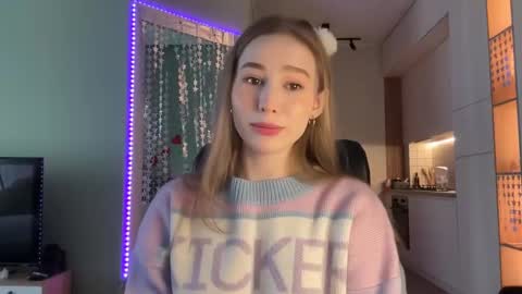 Alisa online show from 12-29-24, 06:35