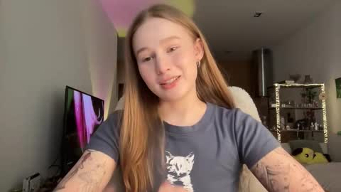 Alisa online show from 02-28-26, 07:42