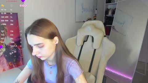 Abby  online show from 01-01-25, 08:26