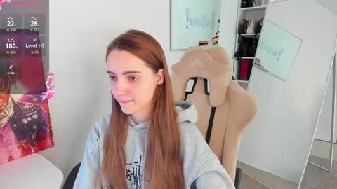 Abby  online show from 01-22-25, 06:42