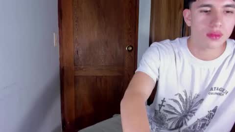 whos_he online show from 01-12-26, 10:15