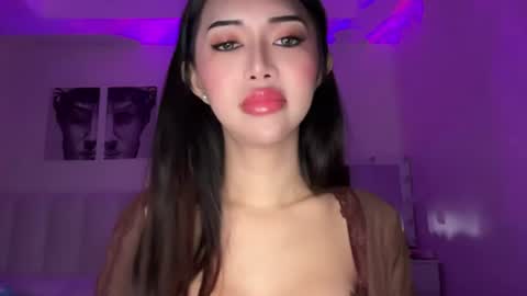 Sofia online show from 07-18-26, 06:17