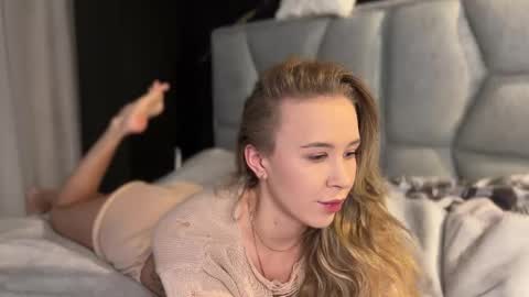 Alice online show from 03-12-25, 06:44