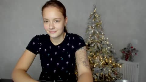 Veronica online show from 12-28-24, 08:36