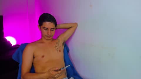 Snapshot of wickedboy_twink chatting on 05-26-26, 07:10 JAISON online show from 05-26-26, 07:10