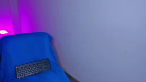Snapshot of wickedboy_twink chatting on 06-02-26, 07:38 JAISON online show from 06-02-26, 07:38