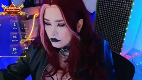 Snapshot of wickedxqueen chatting on 07-20-26, 07:38 Laura online show from 07-20-26, 07:38