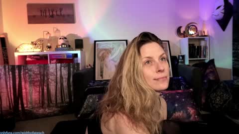 Gretchen  Jimmy online show from 02-04-25, 05:21