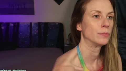 Gretchen  Jimmy online show from 09-22-25, 04:03