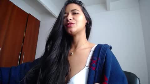 Ilauren online show from 01-07-26, 01:02