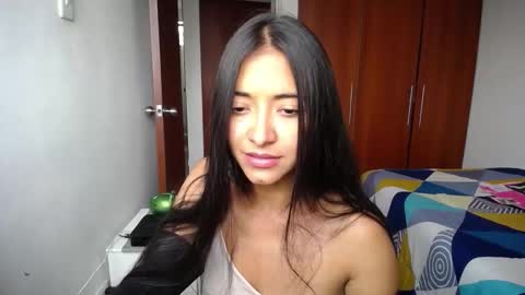 Ilauren online show from 02-13-26, 12:56