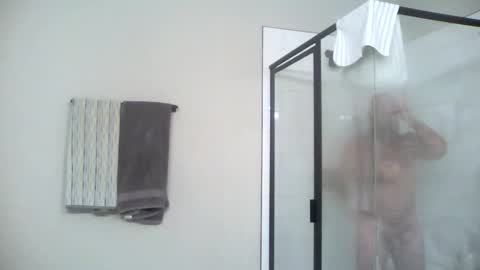 Snapshot of wil1565 chatting on 12-03-25, 02:30 wil1565 online show from 12-03-25, 02:30