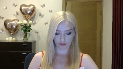Snapshot of wild_silk_desire chatting on 07-03-26, 05:19 Alina online show from 07-03-26, 05:19