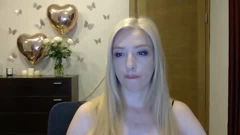 Snapshot of wild_silk_desire chatting on 07-04-26, 04:46 Alina online show from 07-04-26, 04:46