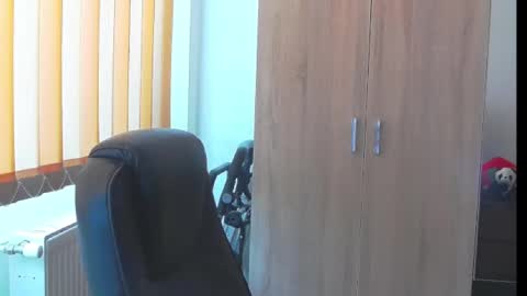 Bea online show from 02-19-25, 11:17