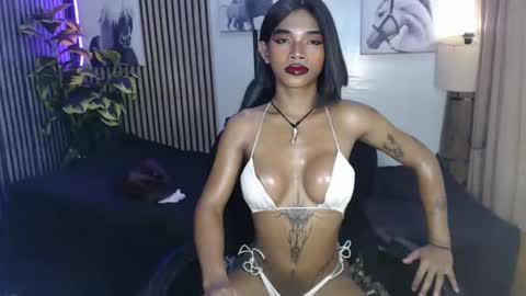 Snapshot of wildcock_tamarra chatting on 04-08-26, 12:27 wildcock_tamarra online show from 04-08-26, 12:27